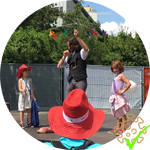 <b>KINDERZAUBER</b></br><i>Kindervarieté für Sommer- und Vereinsfeste, Kindergartenfeiern und Straßenfeste u. ä. - mit und ohne Bühne, von 5 bis 500 Personen.</i></br> 
