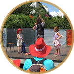 <b>KINDERZAUBER</b></br><i>Kindervarieté für Sommer- und Vereinsfeste, Kindergartenfeiern und Straßenfeste u. ä. - mit und ohne Bühne, von 5 bis 500 Personen.</i></br> 
